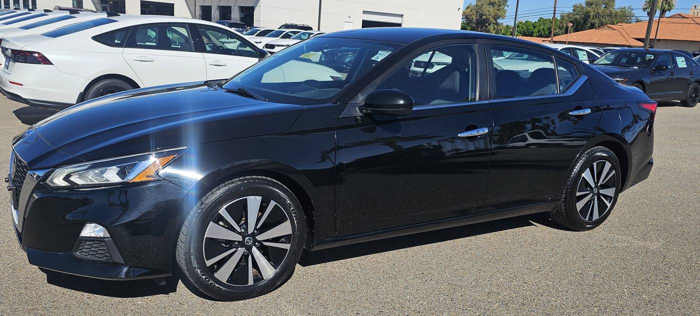 2022 Nissan Altima SV — Sedan — 57,203 mi — Yuma, AZ