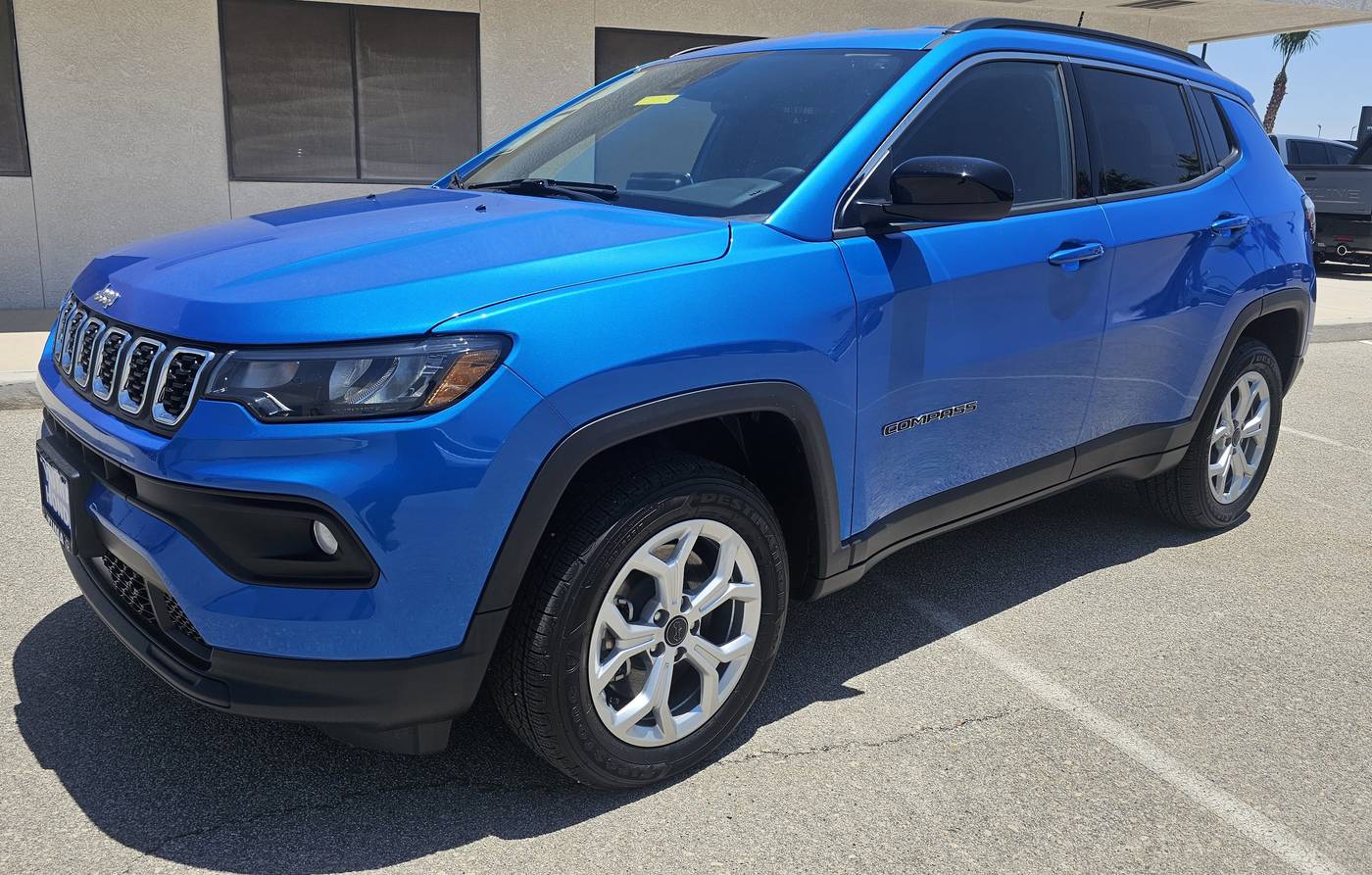 2025 Jeep Compass Latitude — SUV — 641 mi — Yuma, AZ