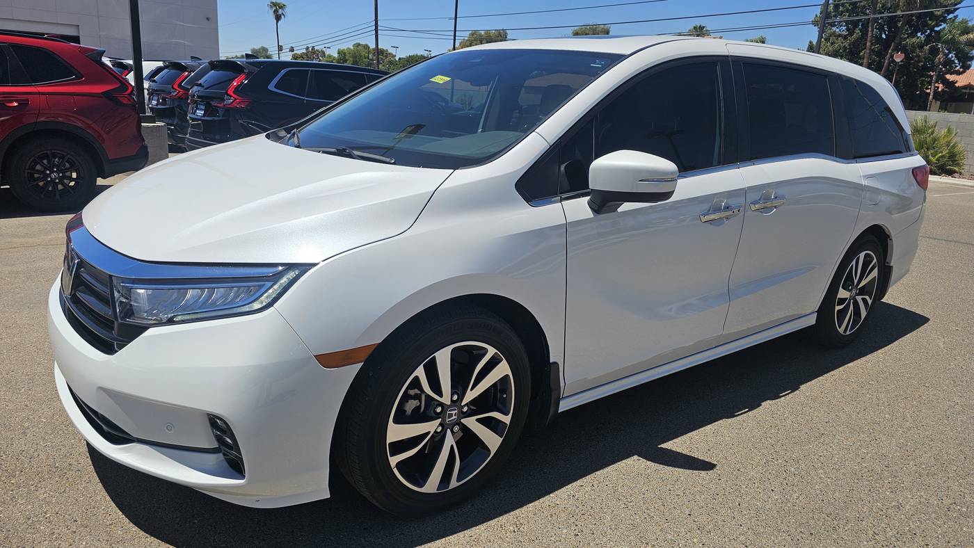 2024 Honda Odyssey Touring — Minivan — 27,053 mi — Yuma, AZ