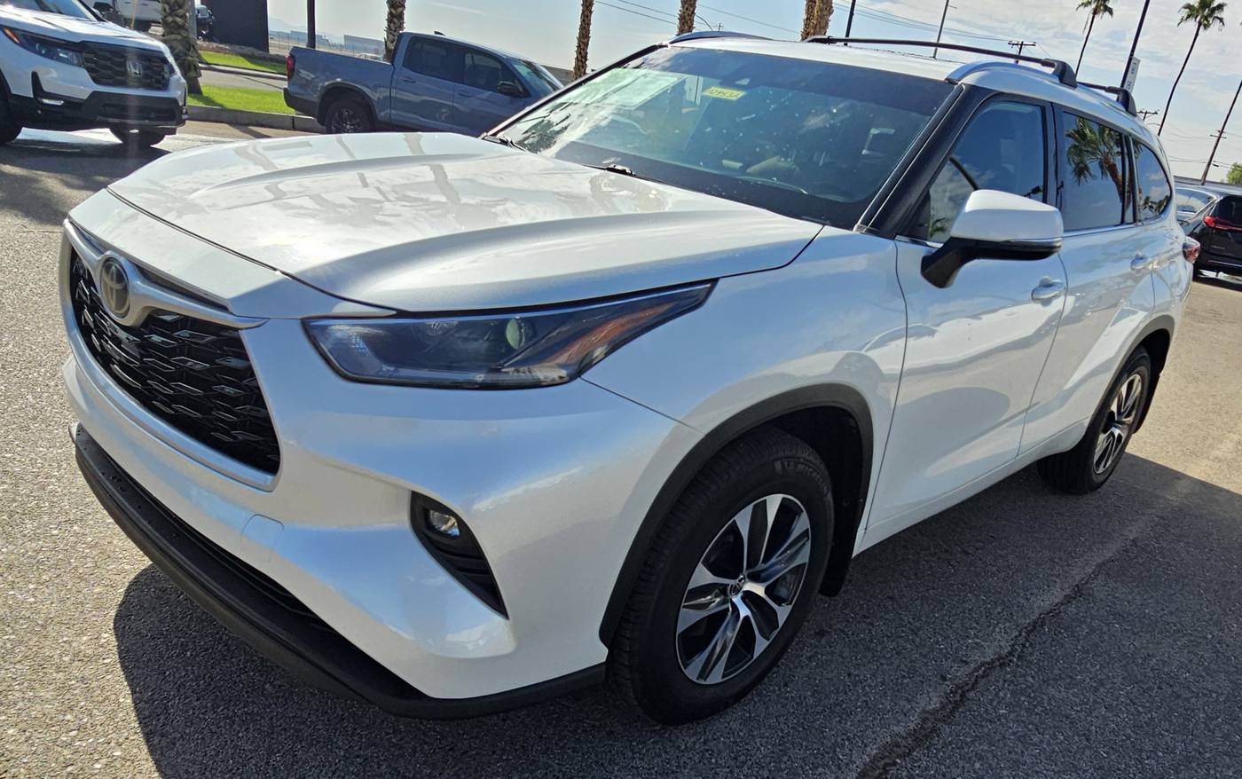 2021 Toyota Highlander XLE — SUV — 80,323 mi — Yuma, AZ