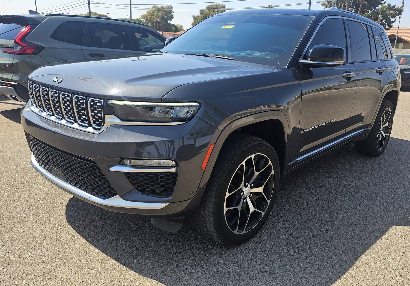 2022 Jeep Grand Cherokee Summit Reserve — SUV — 31,082 mi — Yuma, AZ