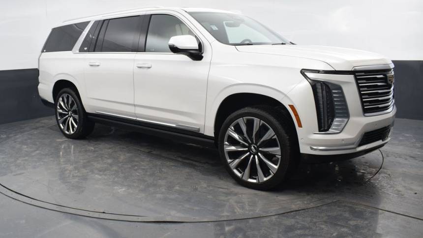 2025 Cadillac Escalade Premium Luxury Platinum — SUV — 40 mi — Naperville, IL