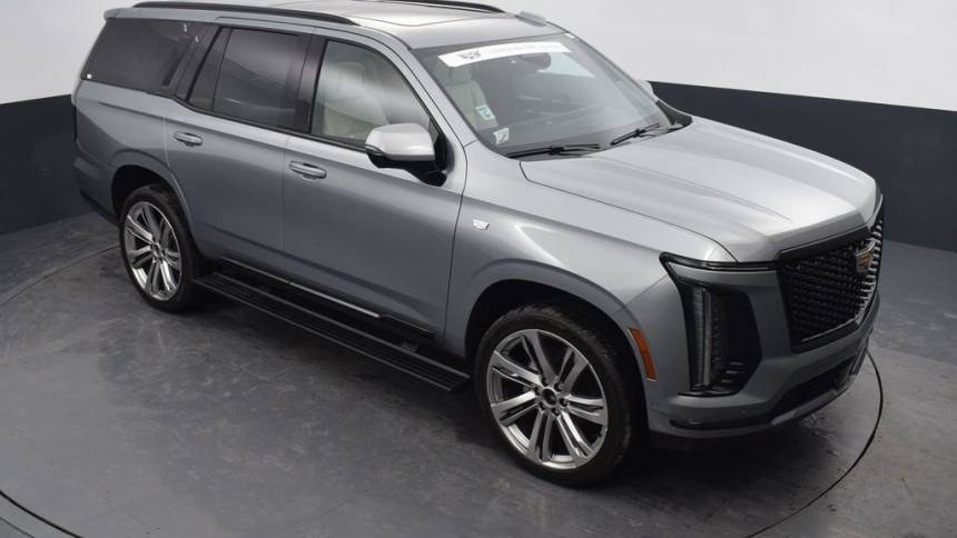 2025 Cadillac Escalade Sport Platinum — SUV — 50 mi — Naperville, IL