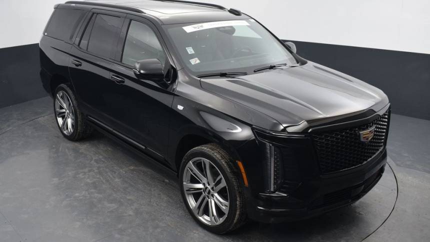 2025 Cadillac Escalade Sport Platinum — SUV — 56 mi — Naperville, IL