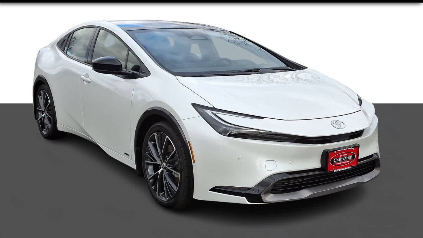 2024 Toyota Prius XLE — Hatchback — 25,331 mi — Westbrook, CT