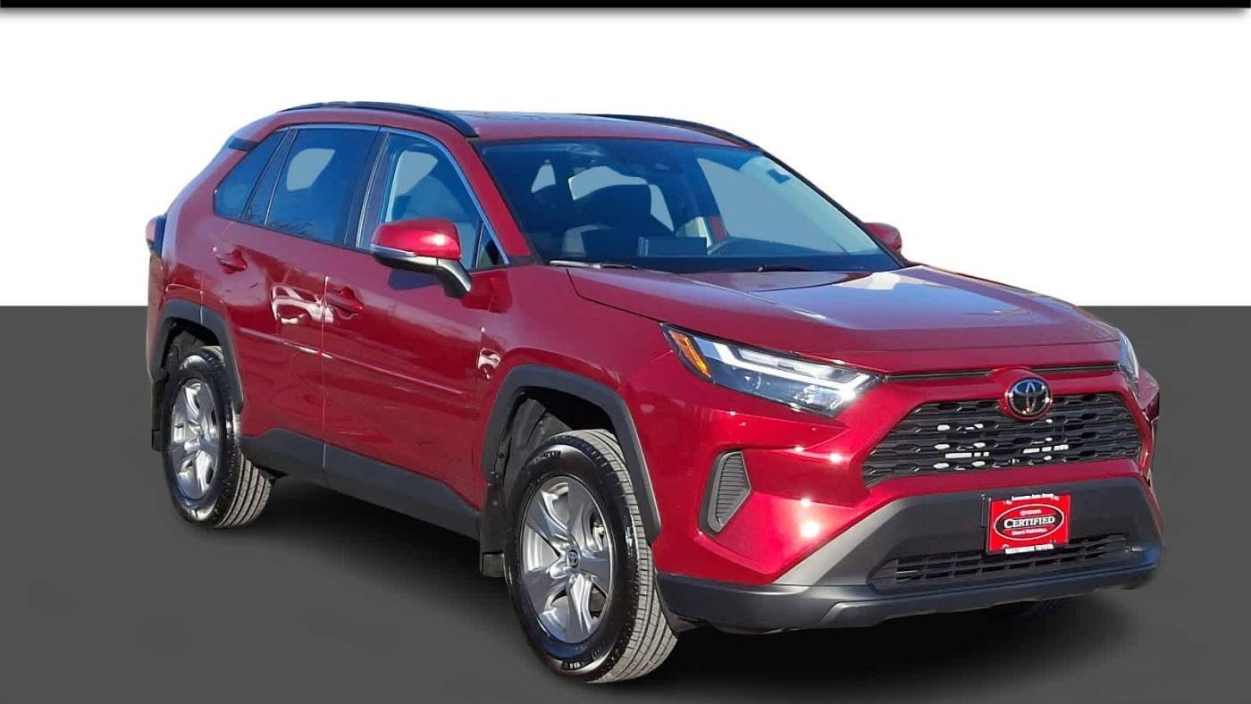 2024 Toyota RAV4 XLE — SUV — 3,212 mi — Westbrook, CT
