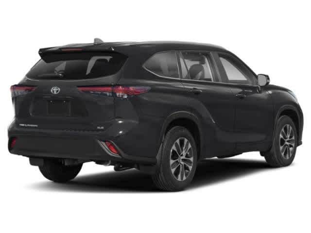 2023 Toyota Highlander XLE — SUV — 30,916 mi — Westbrook, CT