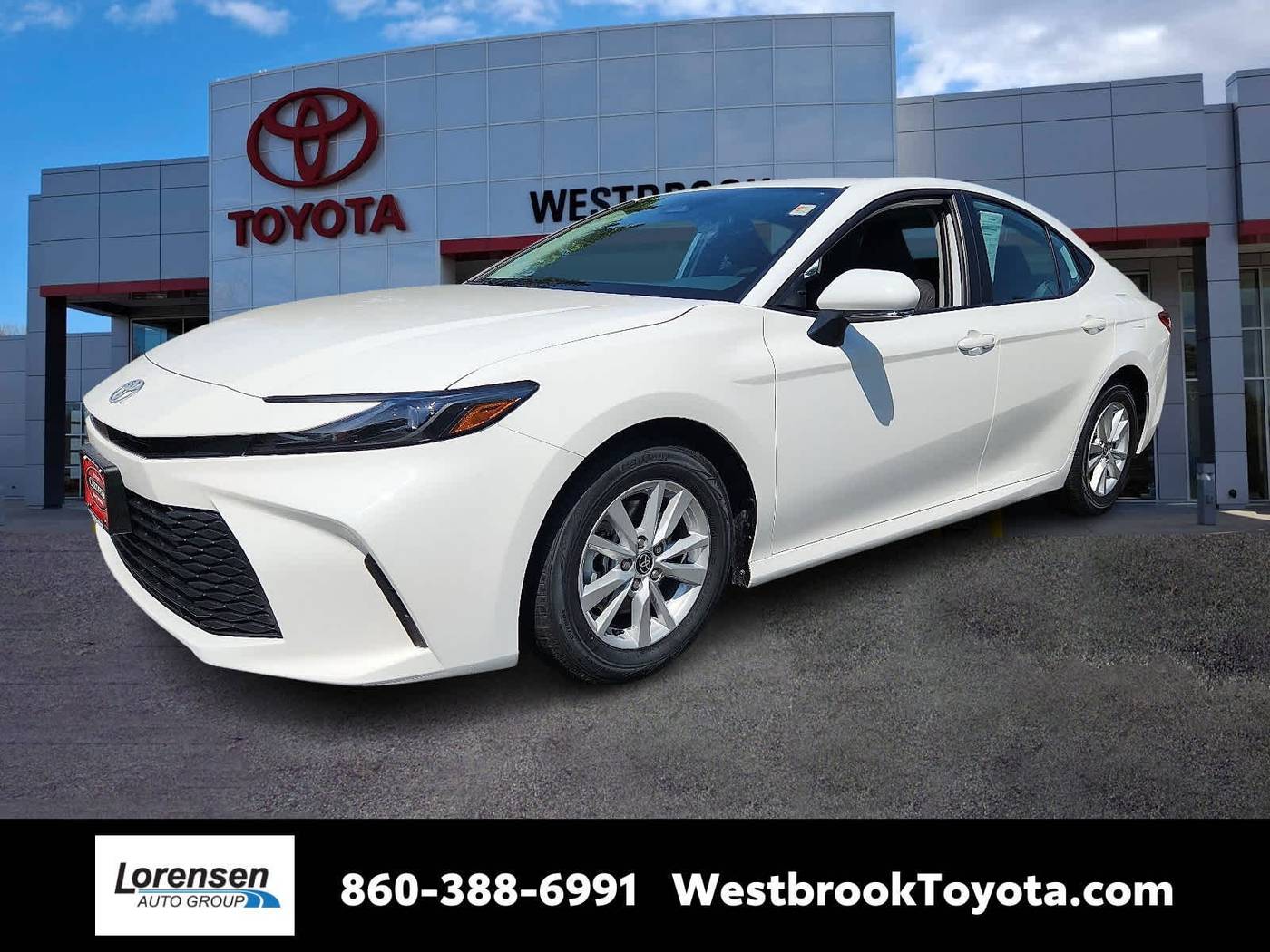 2025 Toyota Camry LE — Sedan — 18,952 mi — Westbrook, CT