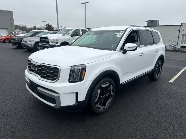 2023 Kia Telluride S — SUV — 27,471 mi — Johnston, RI