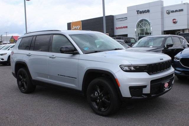 2022 Jeep Grand Cherokee Altitude — SUV — 16,688 mi — Johnston, RI