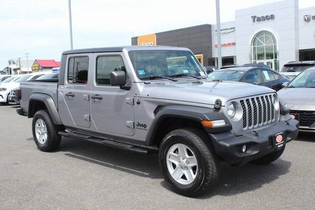 2020 Jeep Gladiator Sport S — Pickup Truck — 45,547 mi — Johnston, RI