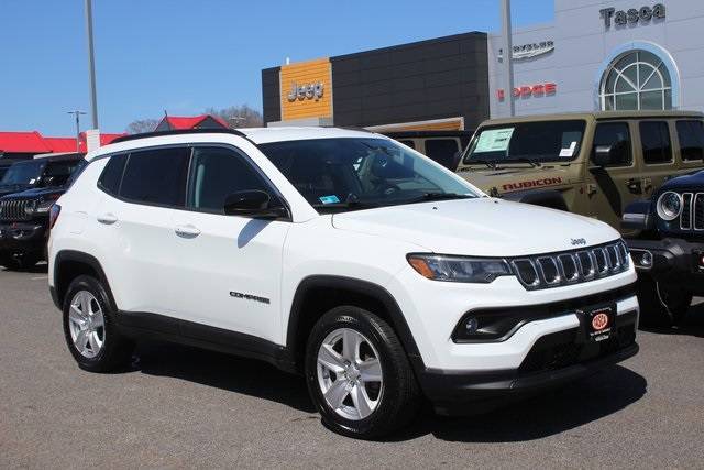 2022 Jeep Compass Latitude — SUV — 27,016 mi — Johnston, RI