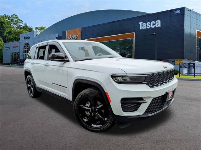 2023 Jeep Grand Cherokee Altitude — SUV — 28,492 mi — Johnston, RI