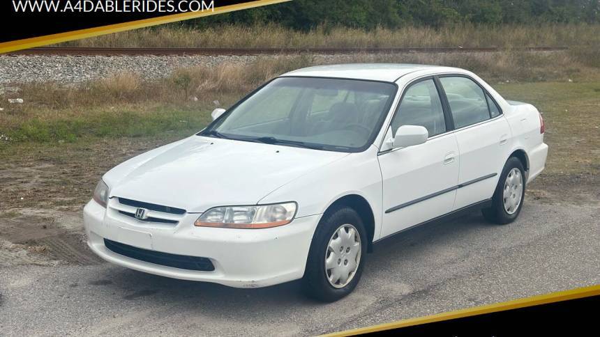 2000 Honda Accord LX — Sedan — 28,771 mi — Haines City, FL