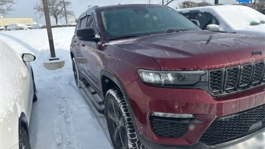 2023 Jeep Grand Cherokee Limited — SUV — 25,010 mi — Wexford, PA