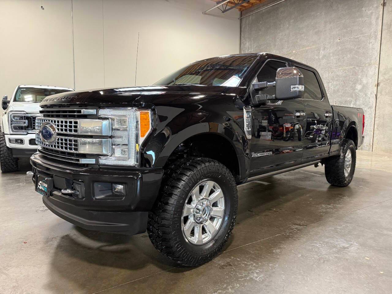 2018 Ford Super Duty F-350 Platinum — Pickup Truck — 73,067 mi — Portland, OR
