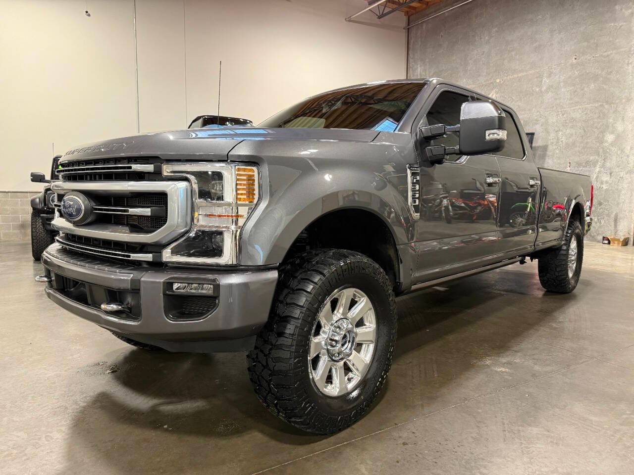 2022 Ford Super Duty F-350 Platinum — Pickup Truck — 73,225 mi — Portland, OR