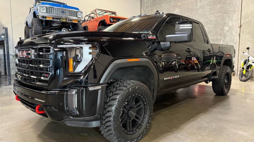 2024 GMC Sierra 2500HD AT4 — Pickup Truck — 22,573 mi — Portland, OR