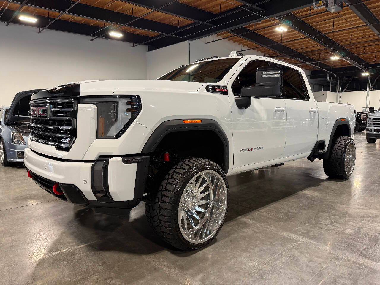 2024 GMC Sierra 2500HD AT4 — Pickup Truck — 30,712 mi — Portland, OR