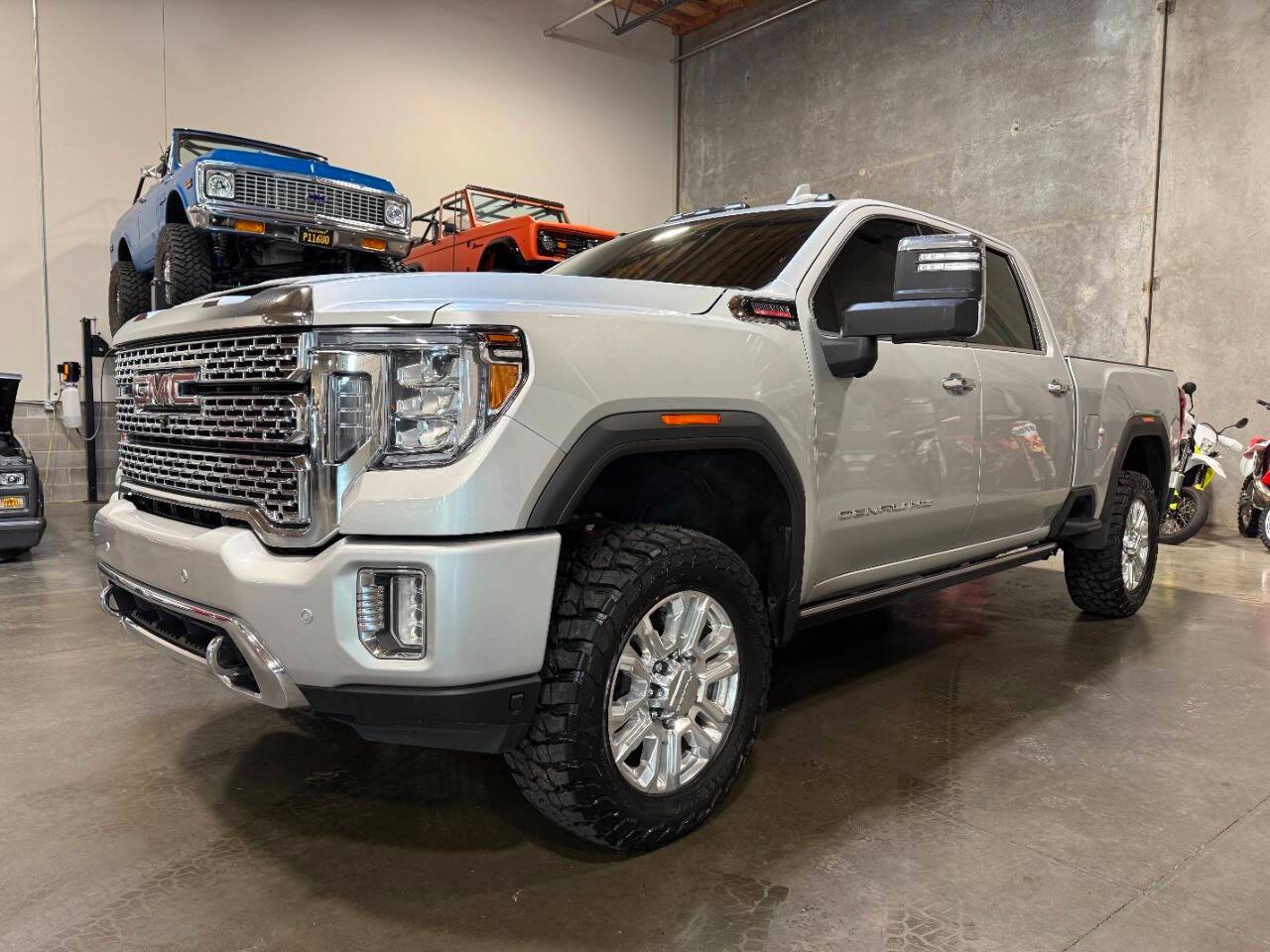 2023 GMC Sierra 3500HD Denali — Pickup Truck — 62,118 mi — Portland, OR