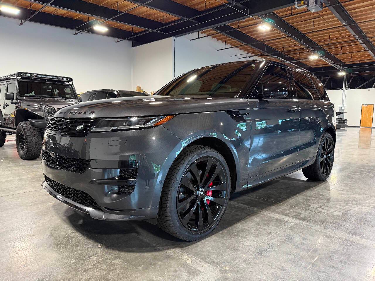 2024 Land Rover Range Rover Sport SE Dynamic — SUV — 11,908 mi — Portland, OR