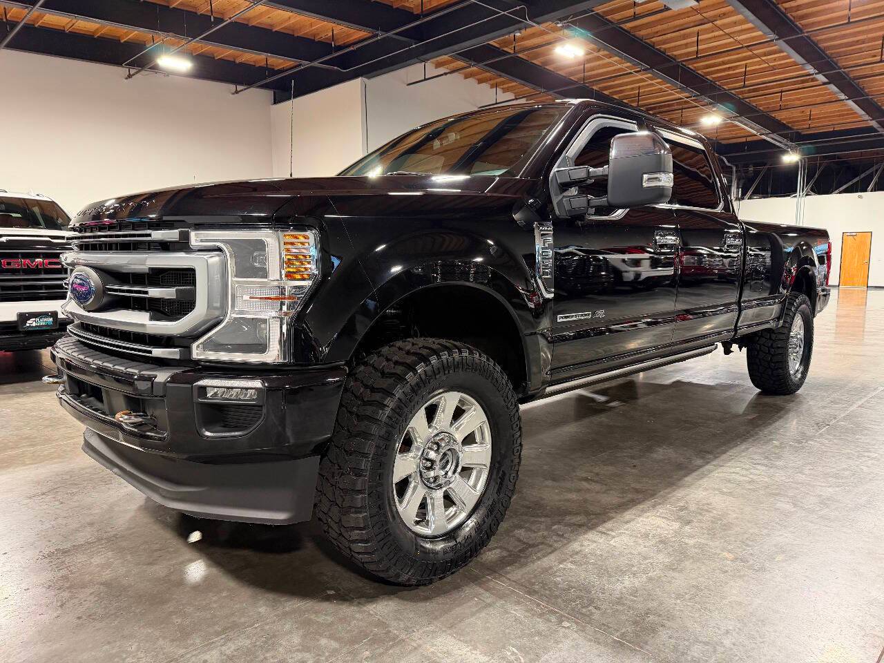 2022 Ford Super Duty F-350 Platinum — Pickup Truck — 12,740 mi — Portland, OR
