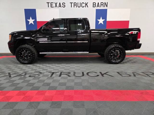 2014 GMC Sierra 2500HD Denali — Pickup Truck — 179,613 mi — Mansfield, TX