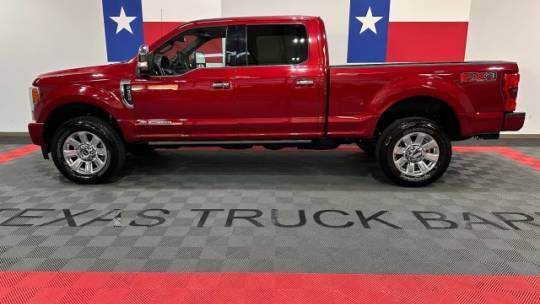 2018 Ford Super Duty F-350 Platinum — Pickup Truck — 48,992 mi — Mansfield, TX