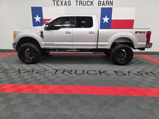 2017 Ford Super Duty F-250 XLT — Pickup Truck — 203,363 mi — Mansfield, TX