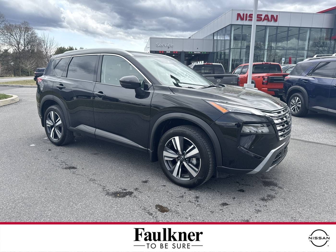 2024 Nissan Rogue SL — SUV — 4,923 mi — Mechanicsburg, PA
