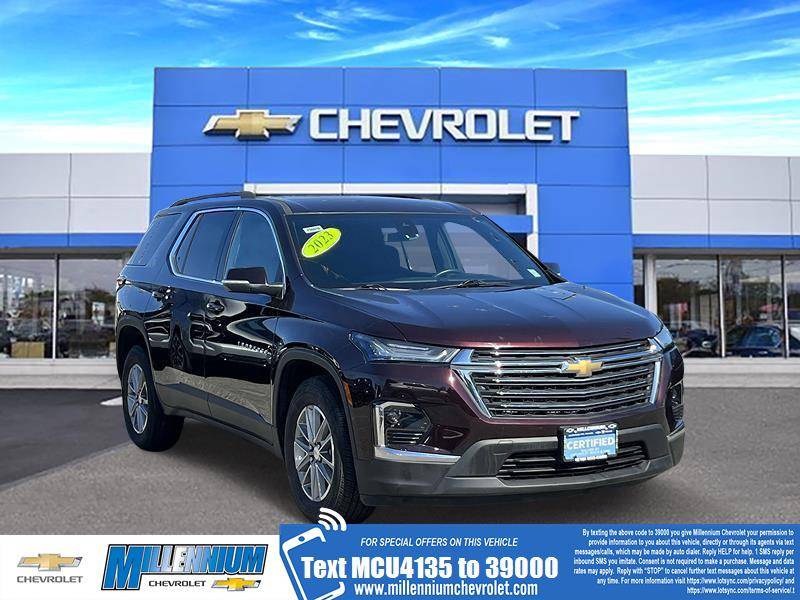 2022 Chevrolet Traverse LT Cloth — SUV — 11,048 mi — Hempstead, NY