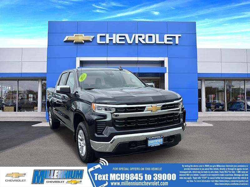 2023 Chevrolet Silverado 1500 LT — Pickup Truck — 28,200 mi — Hempstead, NY