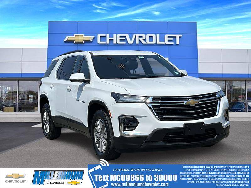 2023 Chevrolet Traverse LT Leather — SUV — 20,695 mi — Hempstead, NY