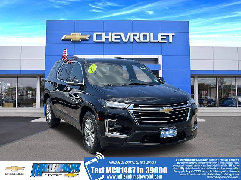 2022 Chevrolet Traverse LT Cloth — SUV — 15,805 mi — Hempstead, NY