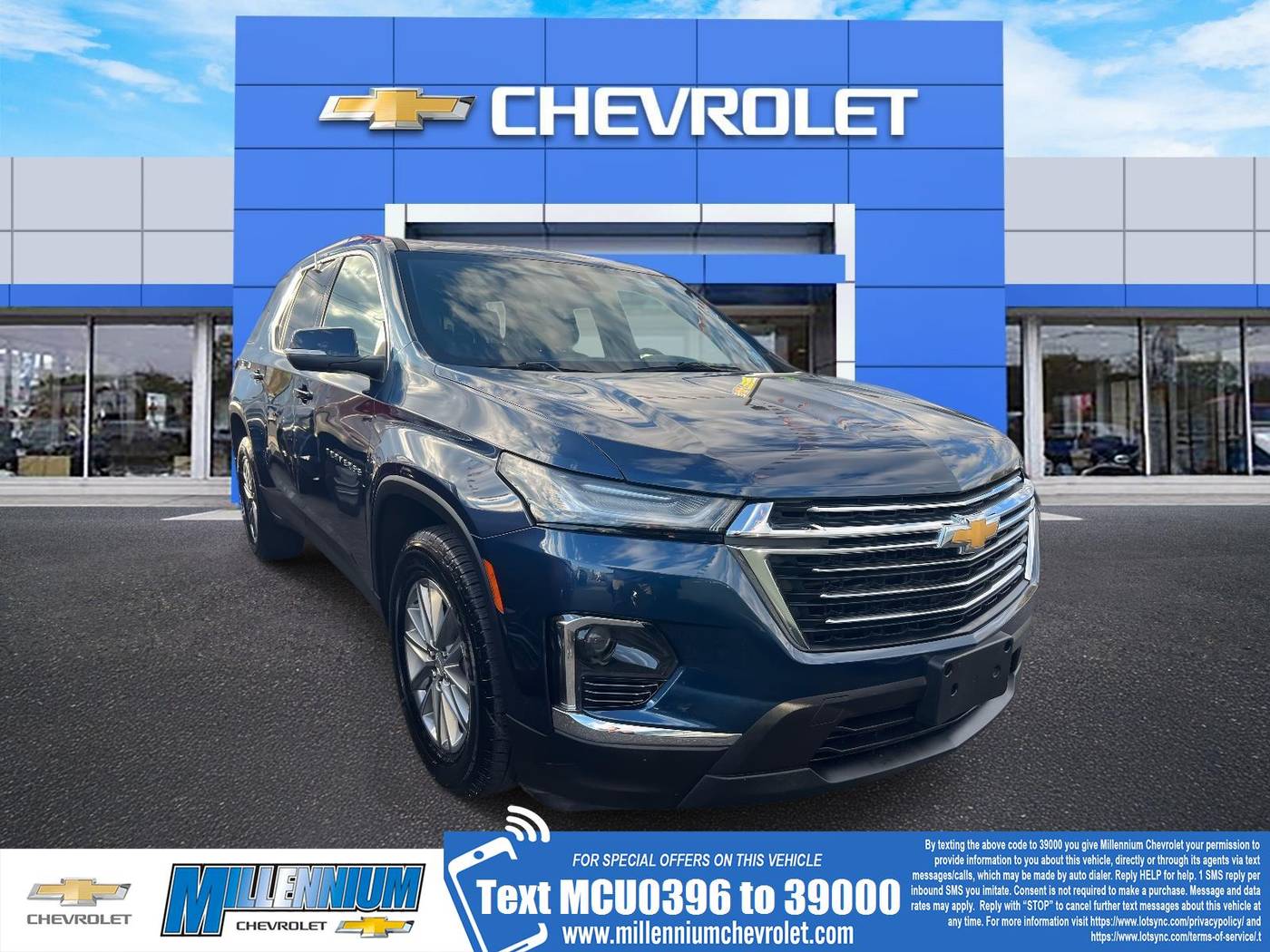 2023 Chevrolet Traverse LT Leather — SUV — 35,525 mi — Hempstead, NY