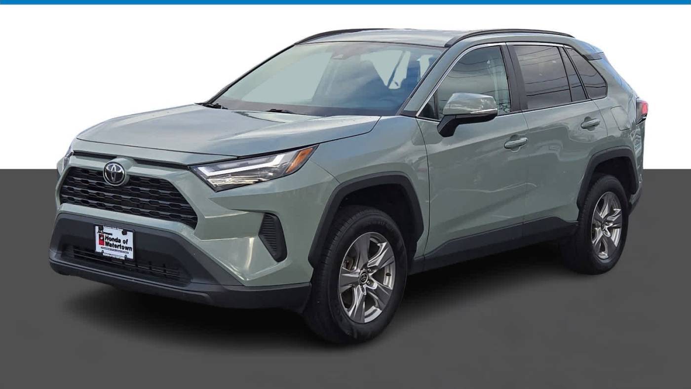 2022 Toyota RAV4 XLE — SUV — 49,112 mi — Watertown, CT