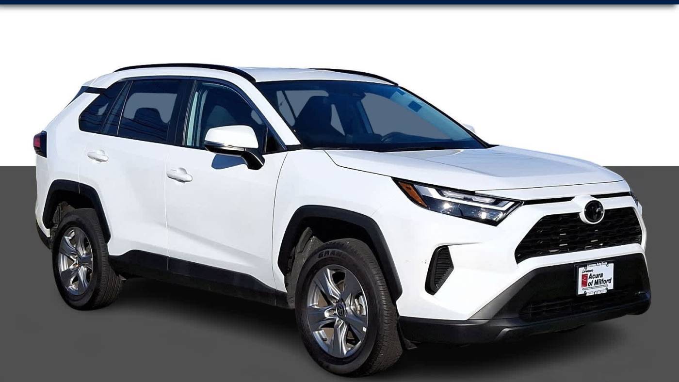 2024 Toyota RAV4 XLE — SUV — 19,345 mi — Milford, CT