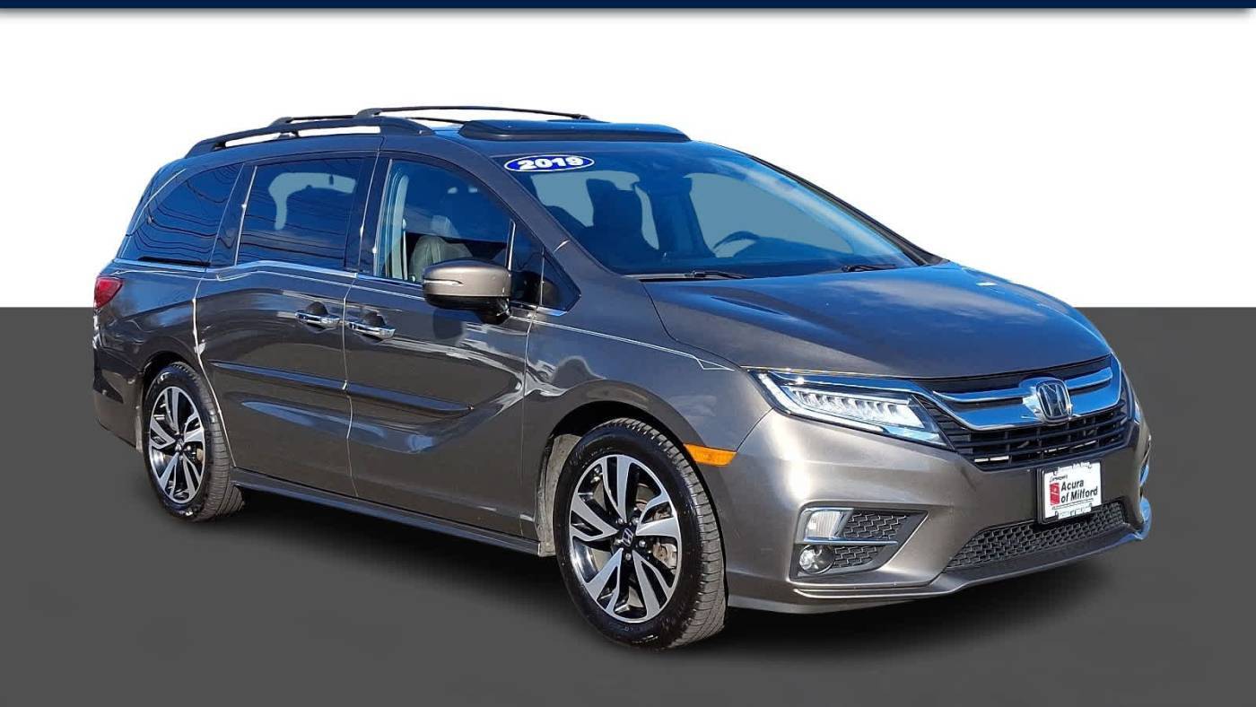 2019 Honda Odyssey Elite — Minivan — 96,425 mi — Milford, CT