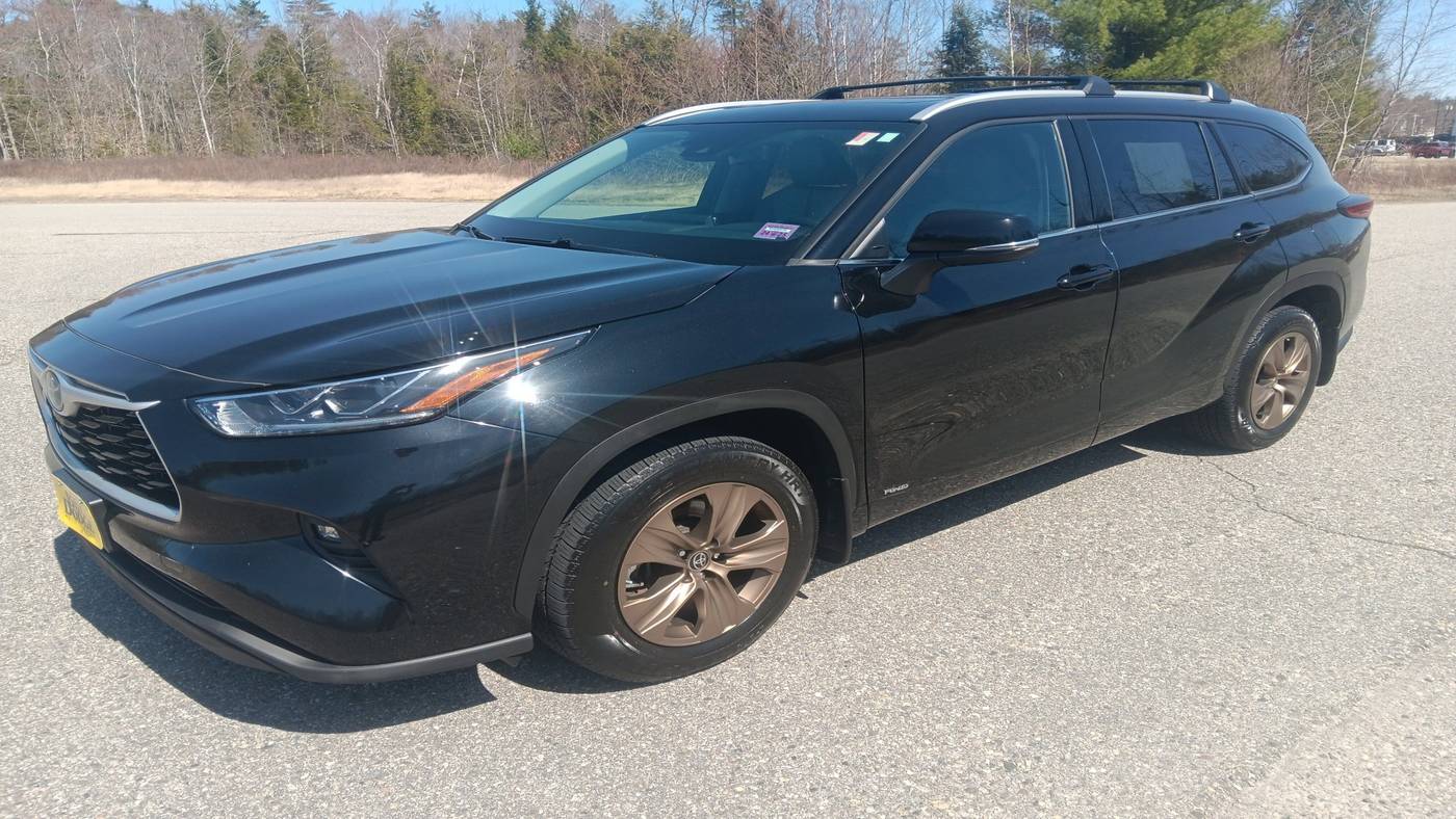2022 Toyota Highlander Hybrid Bronze Edition — SUV — 56,535 mi — Saco, ME