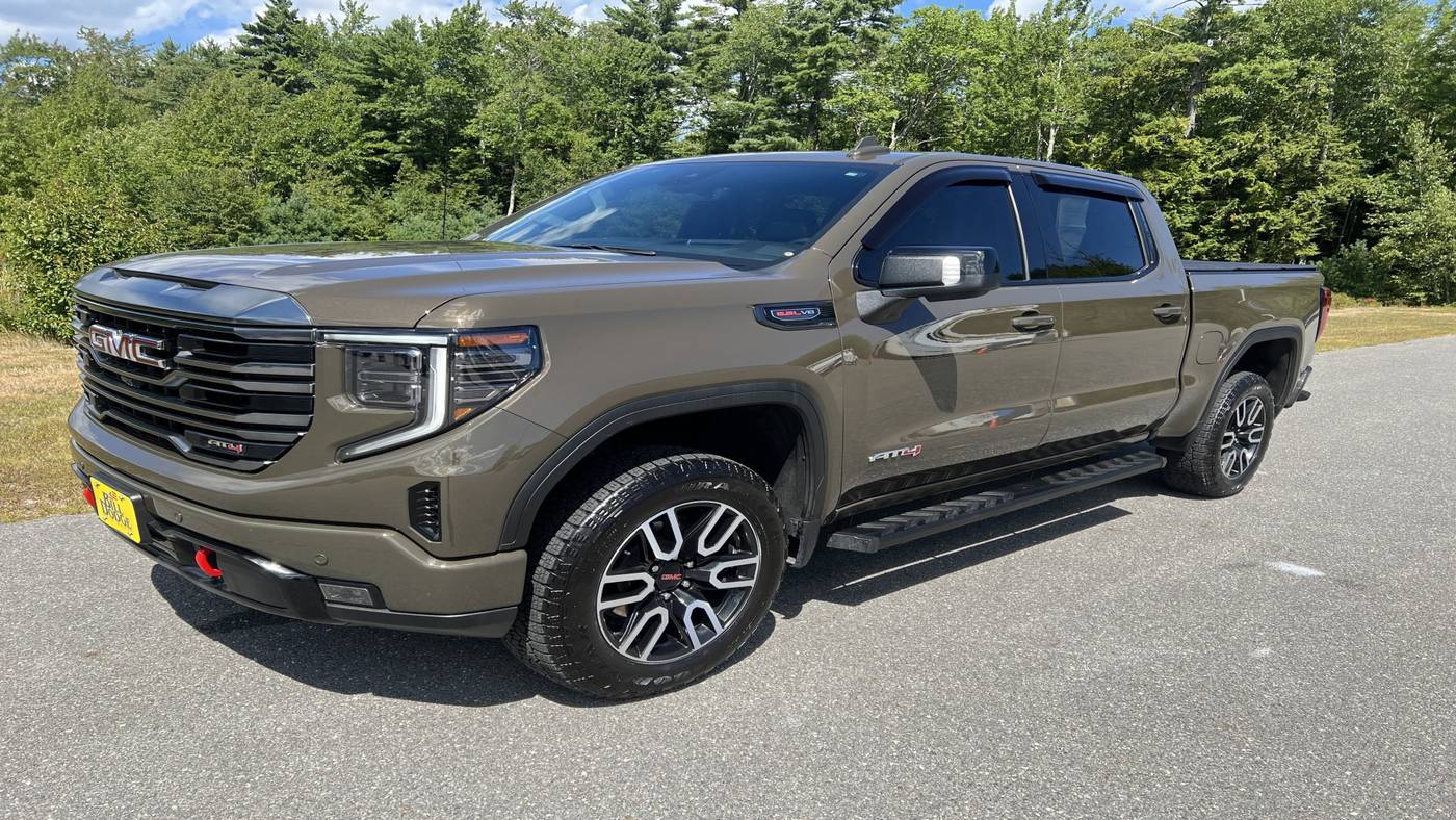 2024 GMC Sierra 1500 AT4 — Pickup Truck — 20,537 mi — Saco, ME