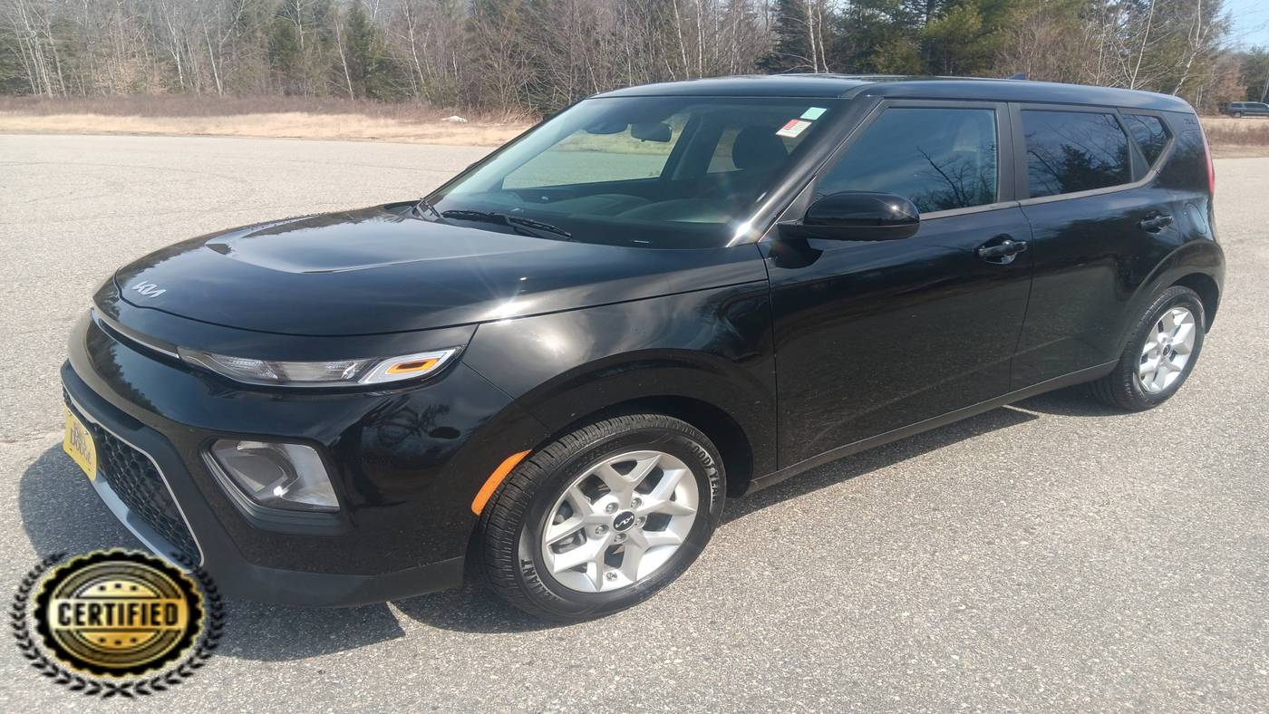 2022 Kia Soul LX — Hatchback — 27,605 mi — Saco, ME