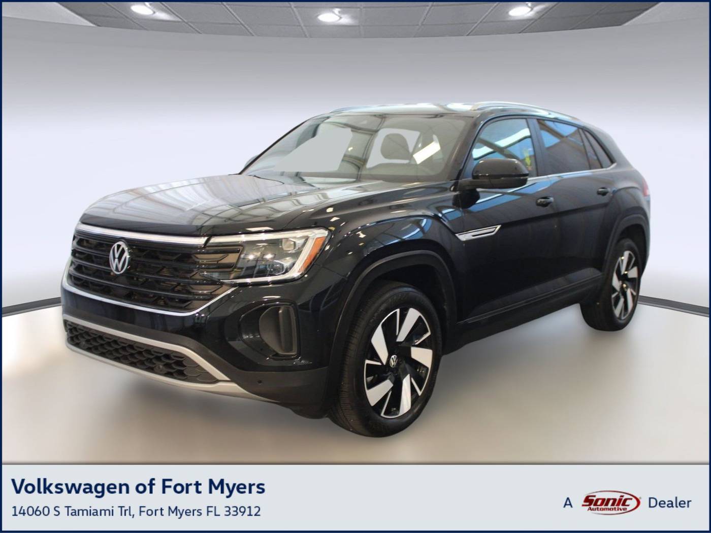 2024 Volkswagen Atlas Cross Sport SE with Technology — SUV — 19,747 mi — Fort Myers, FL