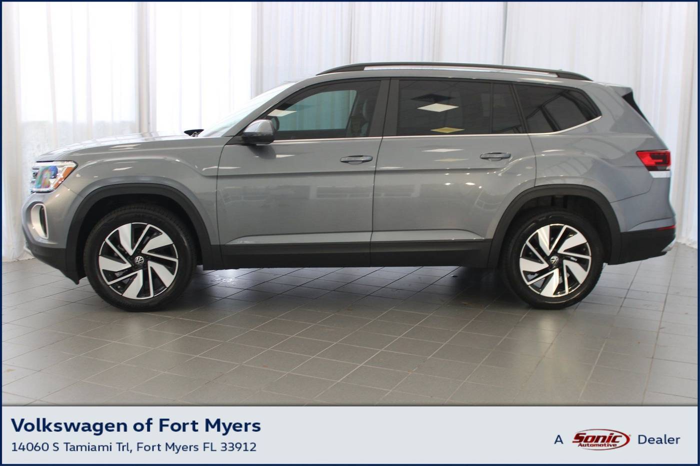 2024 Volkswagen Atlas SE with Technology — SUV — 17,035 mi — Fort Myers, FL
