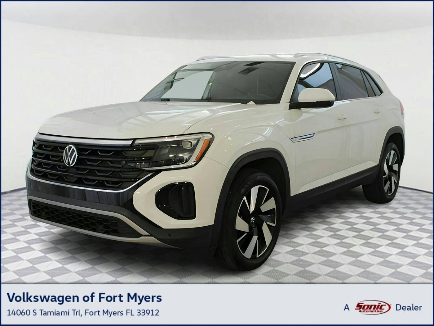 2024 Volkswagen Atlas Cross Sport SE with Technology — SUV — 18,964 mi — Fort Myers, FL