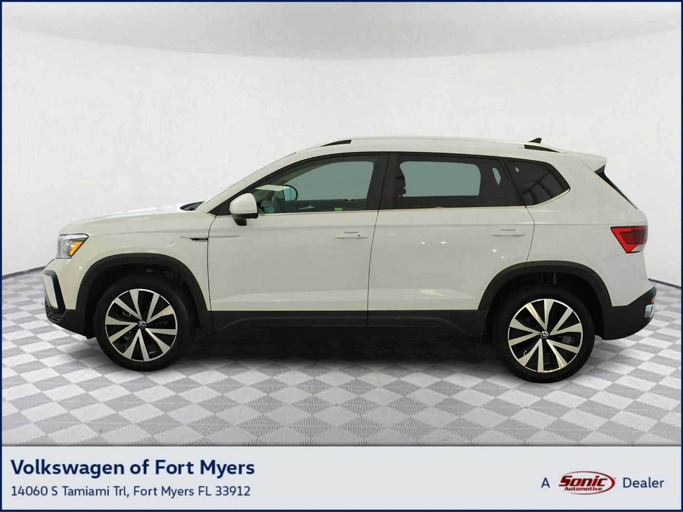 2023 Volkswagen Taos SE — SUV — 5,612 mi — Fort Myers, FL