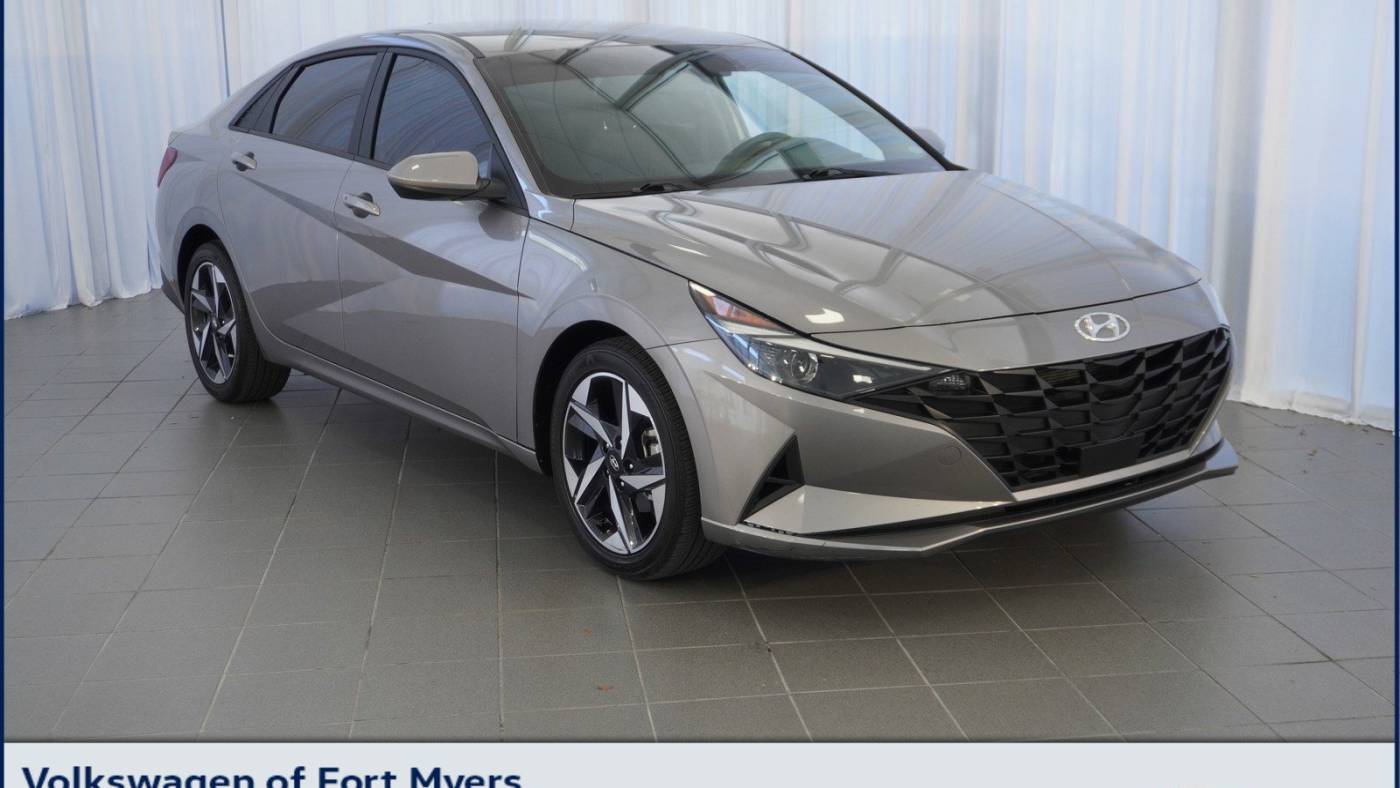 2023 Hyundai Elantra SEL — Sedan — 27,847 mi — Fort Myers, FL