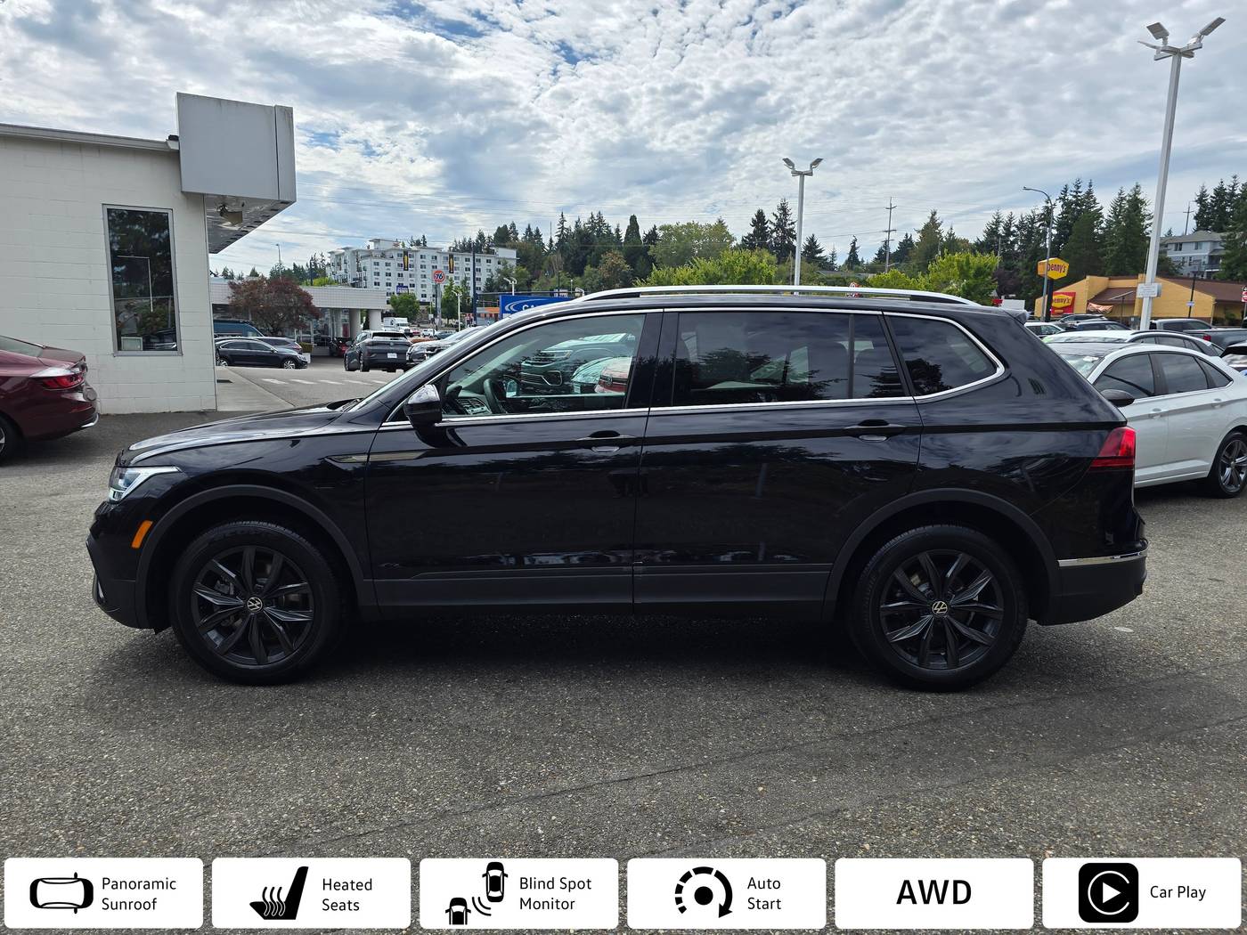 2024 Volkswagen Tiguan SE — SUV — 11,571 mi — Edmonds, WA