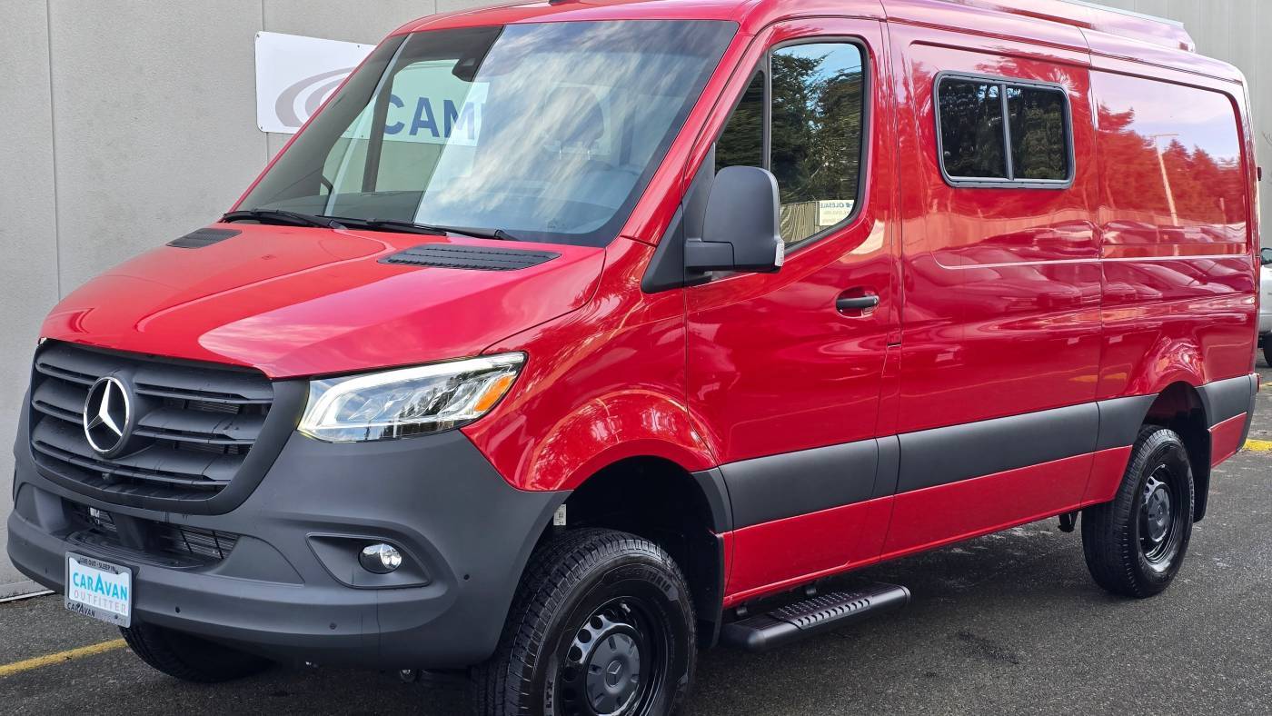 2023 Mercedes-Benz Sprinter Crew Van 2500 — Cargo Van — 177 mi — Edmonds, WA