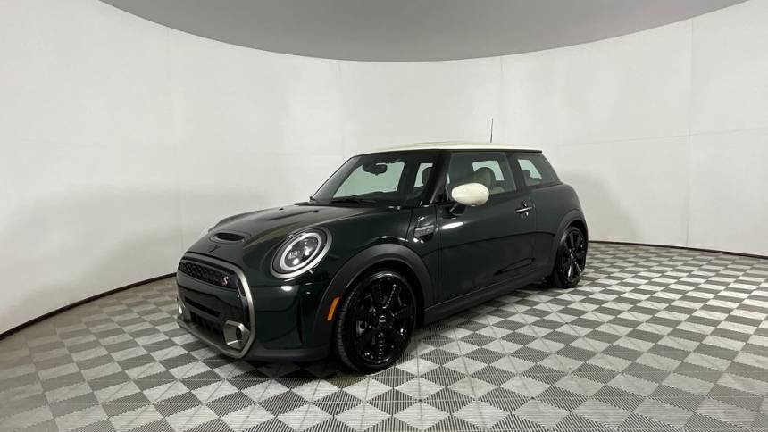 2024 MINI Hardtop Cooper S — Hatchback — 3,768 mi — North Miami, FL