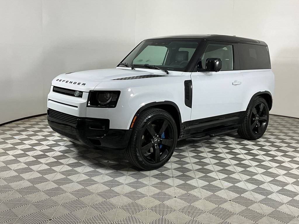 2022 Land Rover Defender V8 — SUV — 25,551 mi — North Miami, FL